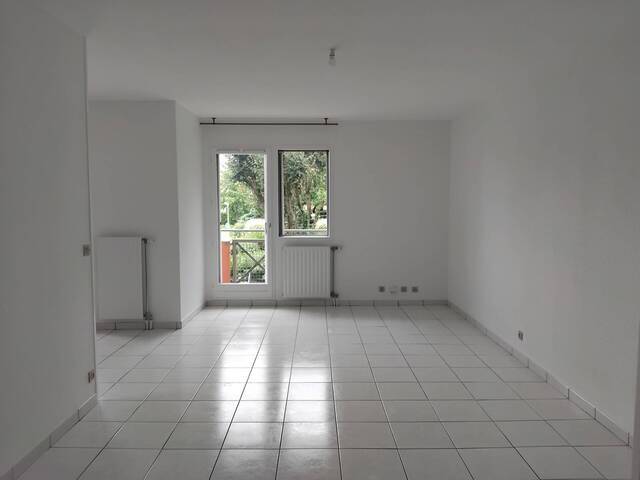 Rent Apartment appartement t3 61.95 m² Sassenage 38360