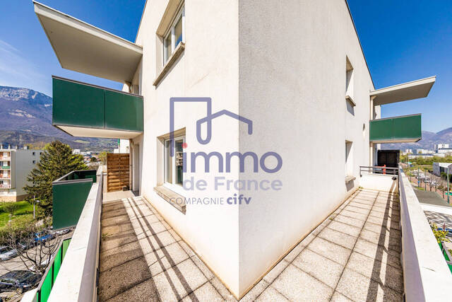 Vente Appartement 2 pièces 45.3 m² Échirolles 38130