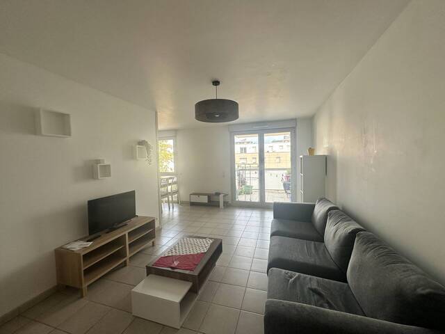 Location Appartement recent 3 pièces 66.76 m² Grenoble 38100