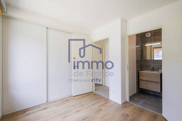 Vente Appartement 4 pièces 83.4 m² Grenoble 38000