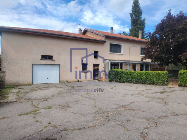 Sale House ferme 6 rooms 158 m² Beauvoir-de-Marc 38440