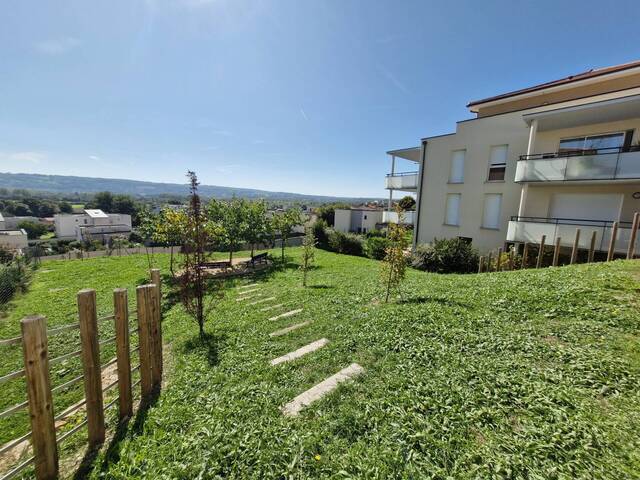 Location Appartement t4 75.31 m² L' Isle-d'Abeau 38080