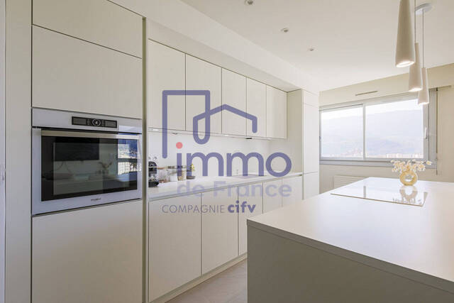 Sale Apartment 3 rooms 75 m² Grenoble 38100