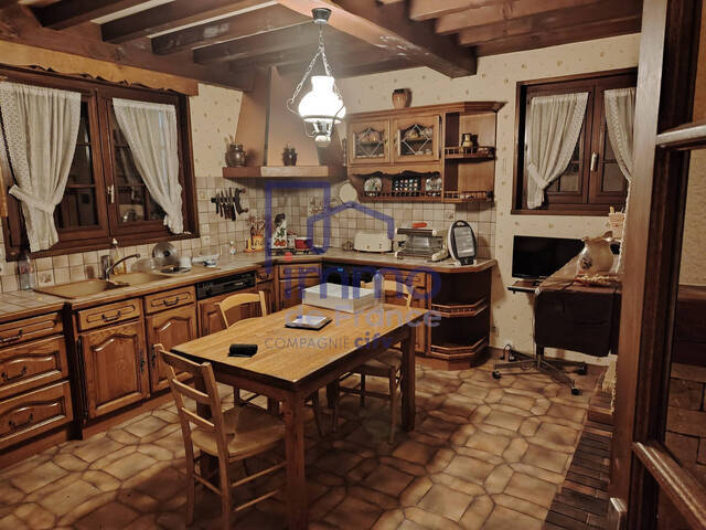 Sale House villa 7 rooms 156 m² Châtonnay 38440