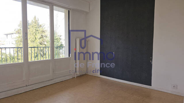 Vente Appartement 5 pièces 107 m² Bourgoin-Jallieu 38300