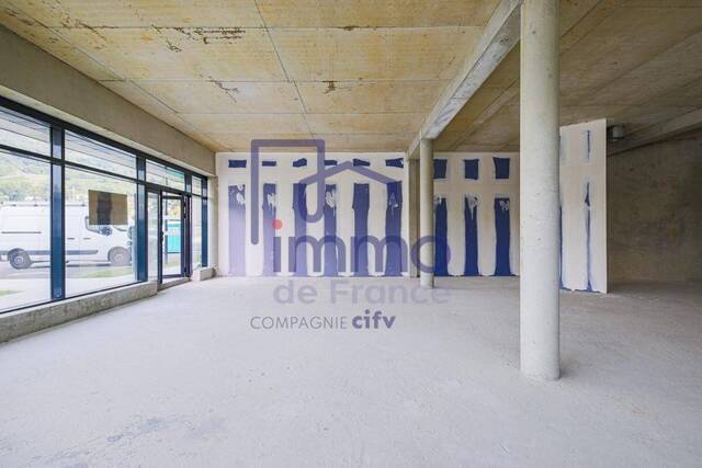 Vente Local commercial Voiron 38500
