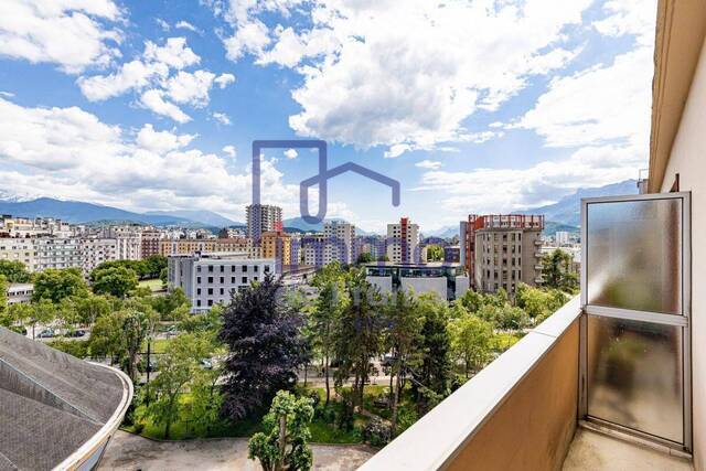 Vente Appartement studio 1 pièce 27 m² Grenoble 38000