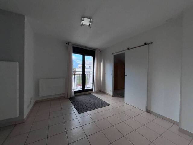 Location Appartement t2 38 m² Grenoble 38000 Caserne de Bonne