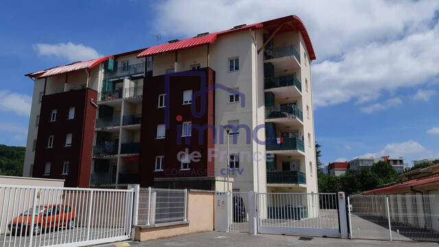 Vente Appartement 3 pièces 77.72 m² Bourgoin-Jallieu 38300