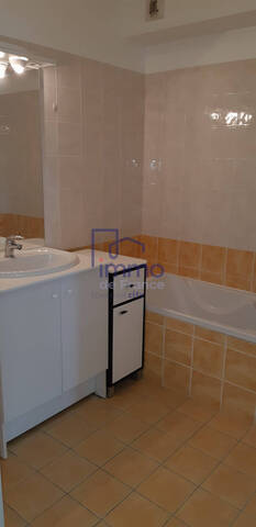 Vente Appartement 3 pièces 77.72 m² Bourgoin-Jallieu 38300