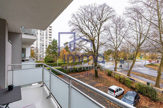 Vente Appartement 1 pièce 26 m² Saint-Martin-d'Hères 38400