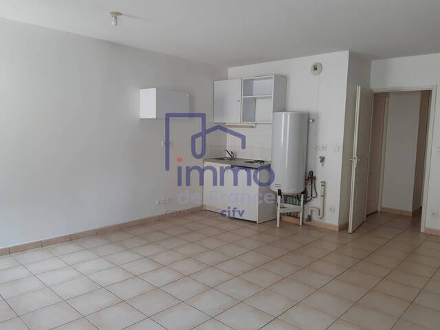 Vente Appartement 1 pièce 32.57 m² Bourgoin-Jallieu 38300