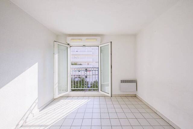 Location Appartement studio 1 pièce 21 m² Grenoble 38100