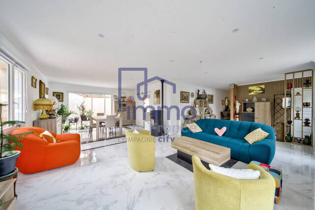 Vente Maison 6 pièces 145 m² Les Abrets 38490