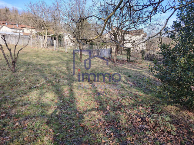 Vente Terrain constructible 753 m² Meyrieu-les-Étangs 38440