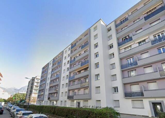 Location Appartement 61 m² Grenoble 38100