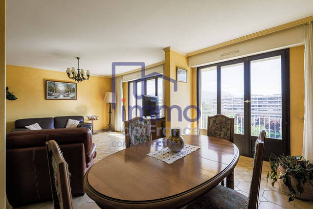Vente Appartement 5 pièces 111 m² Échirolles 38130