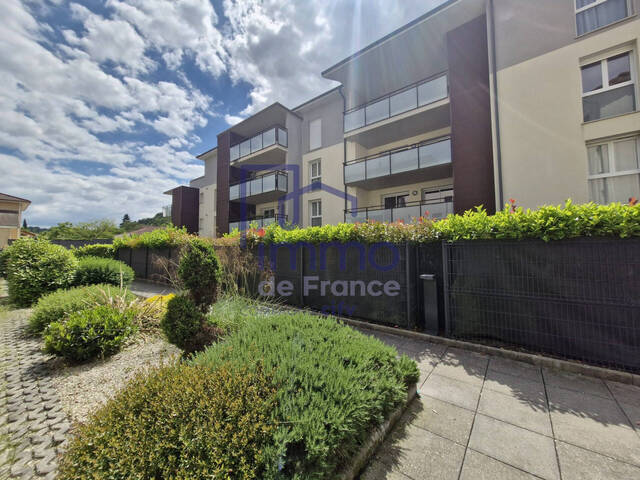 Sale Apartment 3 rooms 75.37 m² Maubec 38300