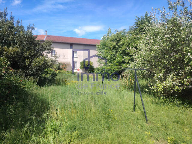 Vente Maison 5 pièces 160 m² Sainte-Anne-sur-Gervonde 38440