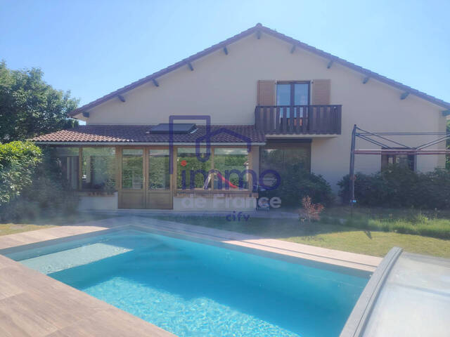 Vente Maison villa 7 pièces 169 m² Saint-Jean-de-Bournay 38440