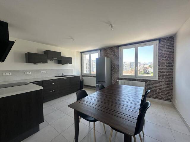 Location Appartement t3 68 m² Le Pont-de-Claix 38800