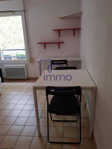 Vente Appartement studio 1 pièce 16 m² Grenoble 38000 Centre-ville - Victor Hugo