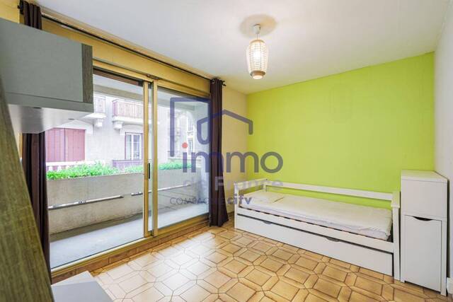 Vente Appartement studio 1 pièce 19 m² Grenoble 38000 Centre-ville - Victor Hugo