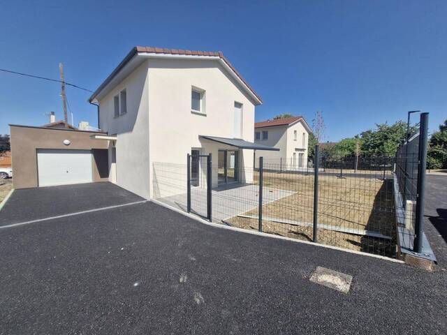 Location Maison individuelle 5 pièces 105 m² Bourgoin-Jallieu 38300