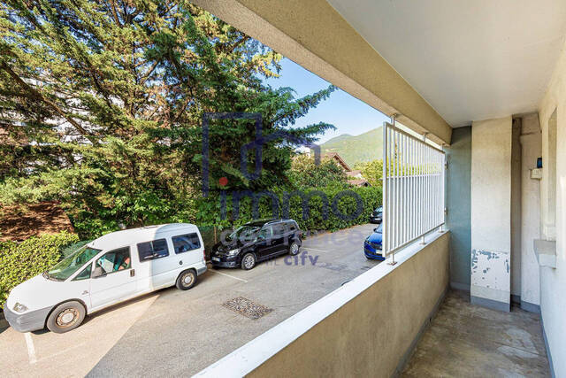 Vente Appartement 4 pièces 60 m² Saint-Martin-d'Hères 38400