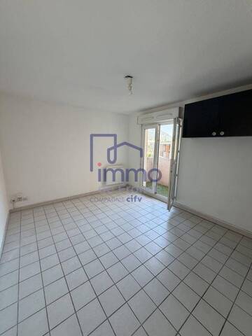 Vente Appartement studio 1 pièce 19 m² Grenoble 38100
