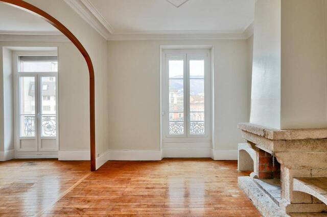 Location Appartement t1 4 pièces 95 m² Grenoble 38000
