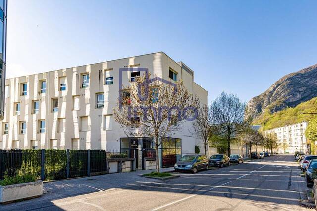 Vente Appartement studio 1 pièce 17 m² Saint-Martin-le-Vinoux 38950