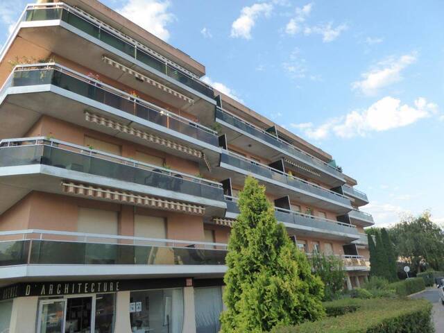 Location appartement t2 45 m² à Bordeaux (33200) Lestonat-Monsejour 3