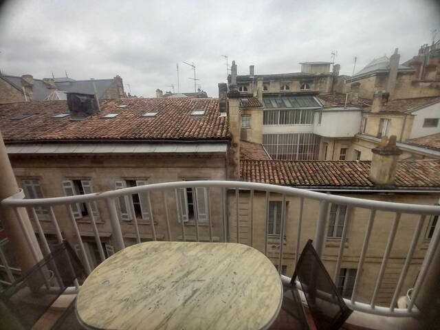 Vente appartement 2 pièces 49 m² à Bordeaux (33000)