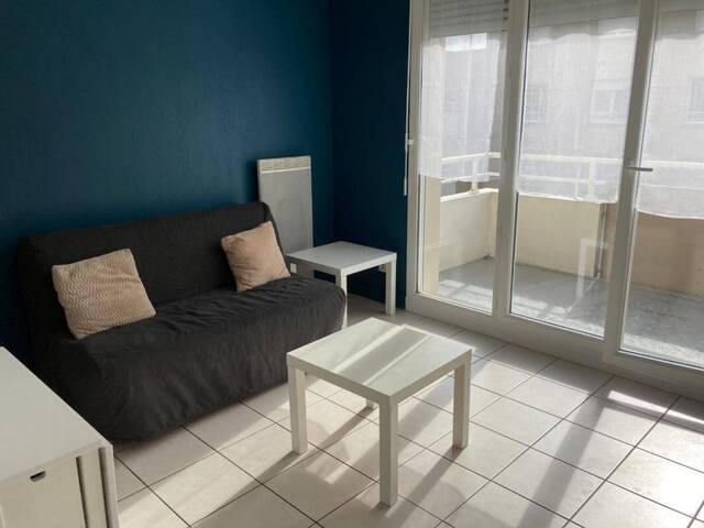 Location appartement t2 31 m² à Bruges (33520) Cimetiere Nord-Petit Bruges