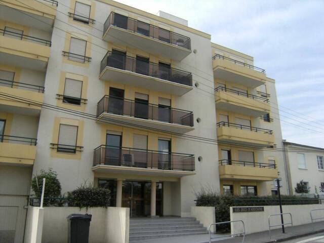 Location appartement t2 51 m² à Bordeaux (33200) Lestonat-Monsejour 1
