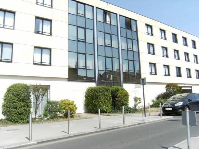 Location stationnement parking externe à Talence (33400) Lycee