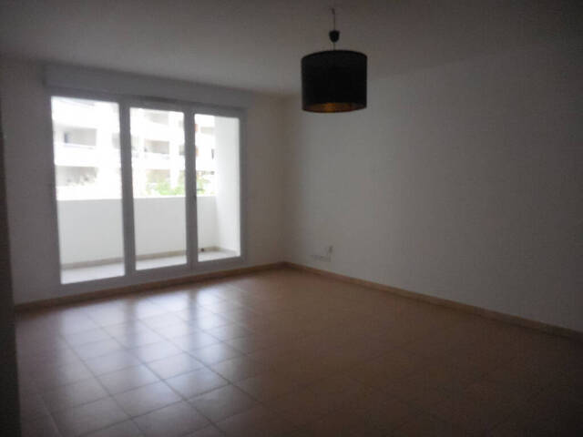 Location Appartement 3 pièces 59.29 m² Marseille 8e Arrondissement (13008)