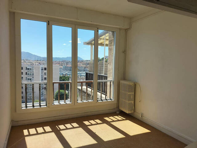 Location appartement 1 pièce 30.18 m² à Marseille 2e Arrondissement (13002)