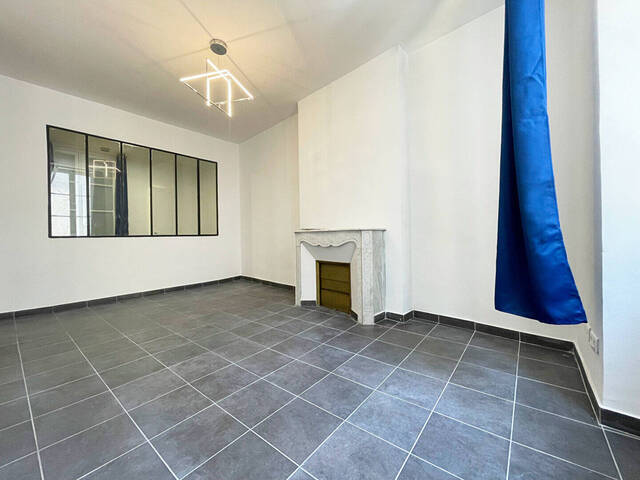 Vente appartement 3 pièces 56.1 m² à Marseille 1er Arrondissement (13001)