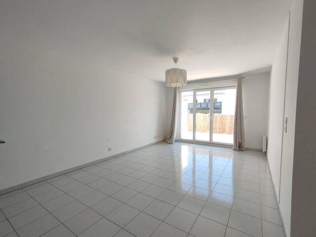 Location Appartement 3 pièces 58.44 m² Marseille 9e Arrondissement (13009)