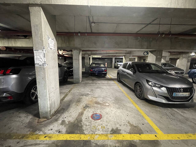Vente stationnement parking / box à Marseille 8e Arrondissement (13008)