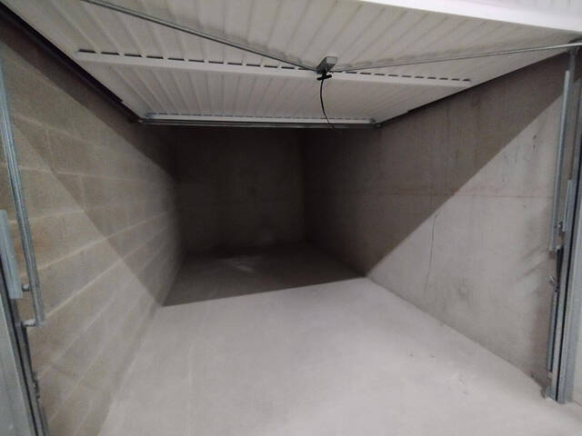 Location stationnement parking / box à Marseille 6e Arrondissement (13006)