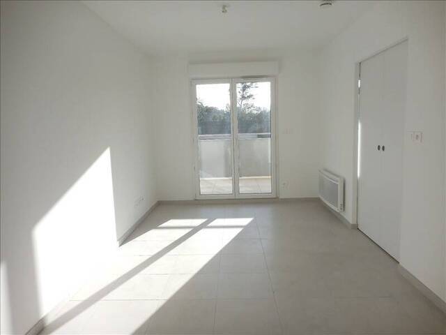Location Appartement 2 pièces 37.81 m² Marseille 10e Arrondissement (13010)