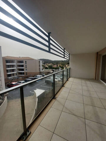 Location appartement 3 pièces 56.57 m² à Saint-Raphaël (83700)