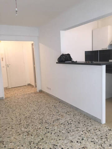 Location Appartement 1 pièce 26 m² Nice (06100)