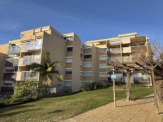 Vente appartement 3 pièces 74 m² à Nice (06200)