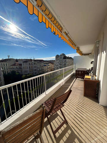 Location appartement 2 pièces 62.45 m² à Nice (06000)