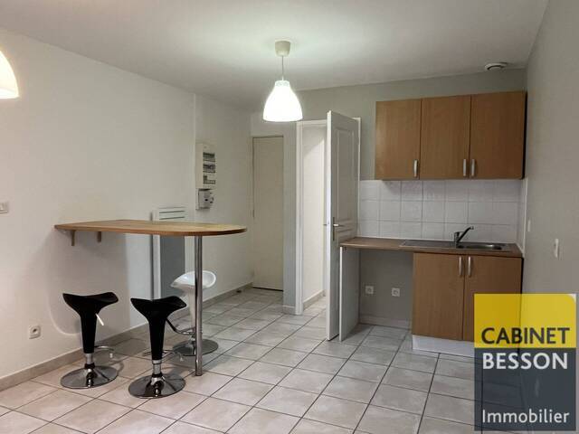 Location Appartement t4 Grenoble 38000 PREFECTURE