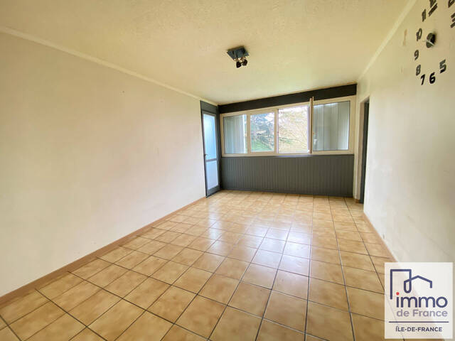 Vente appartement 4 pièces 67.13 m² en Ris-Orangis (91130)